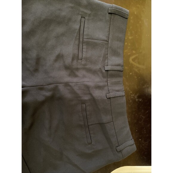 Express Design Studio Editor Black Pleated Front Cuffed Shorts Women's Sz 0 - Picture 6 of 10